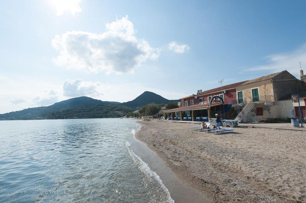 Sweet Memories Beach Houses Mesongí Esterno foto