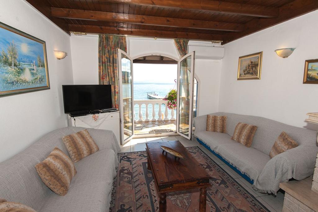 Sweet Memories Beach Houses Mesongí Esterno foto